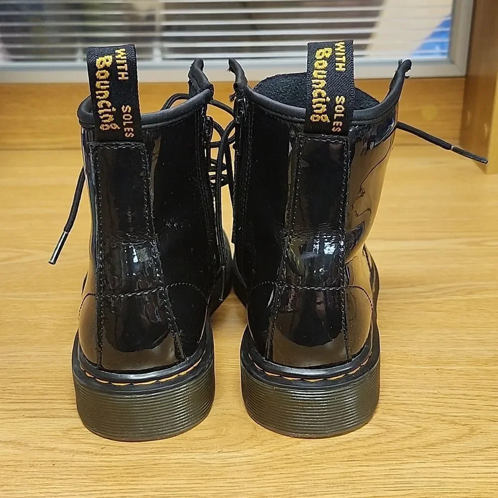 Doc Martens youth 3 combat boots